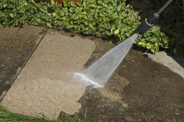 Dependable Power Washing Service Johnston IA
